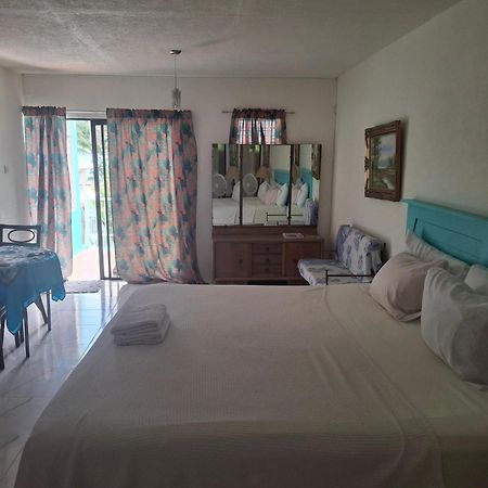 Ocean View Apartments บริดจ์ทาวน์ ภายนอก รูปภาพ