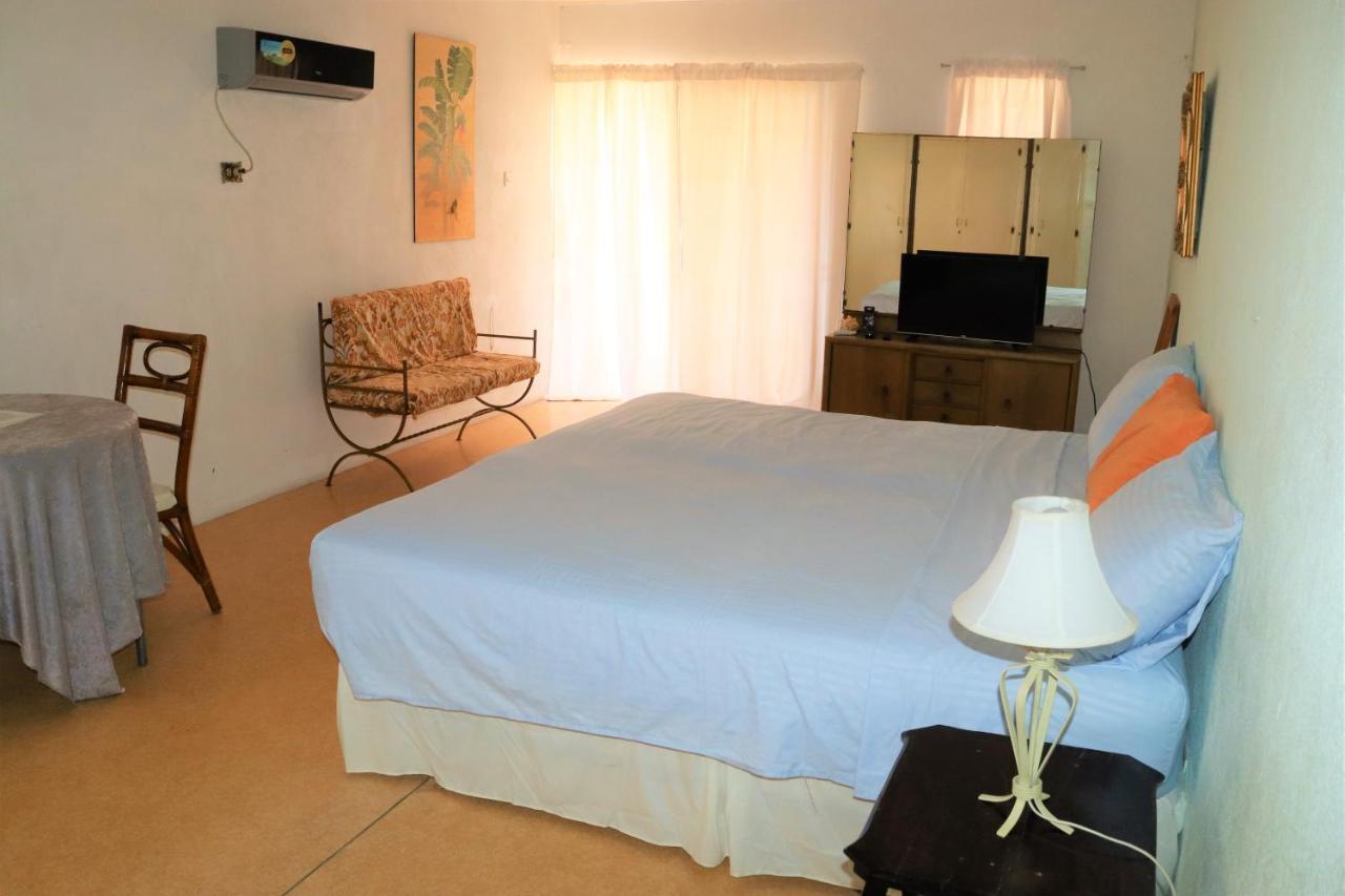 Ocean View Apartments บริดจ์ทาวน์ ภายนอก รูปภาพ